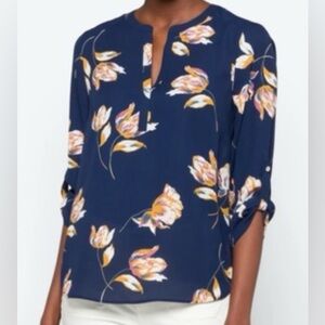 Daniel Rainn Koda Split Neck Top. NWT